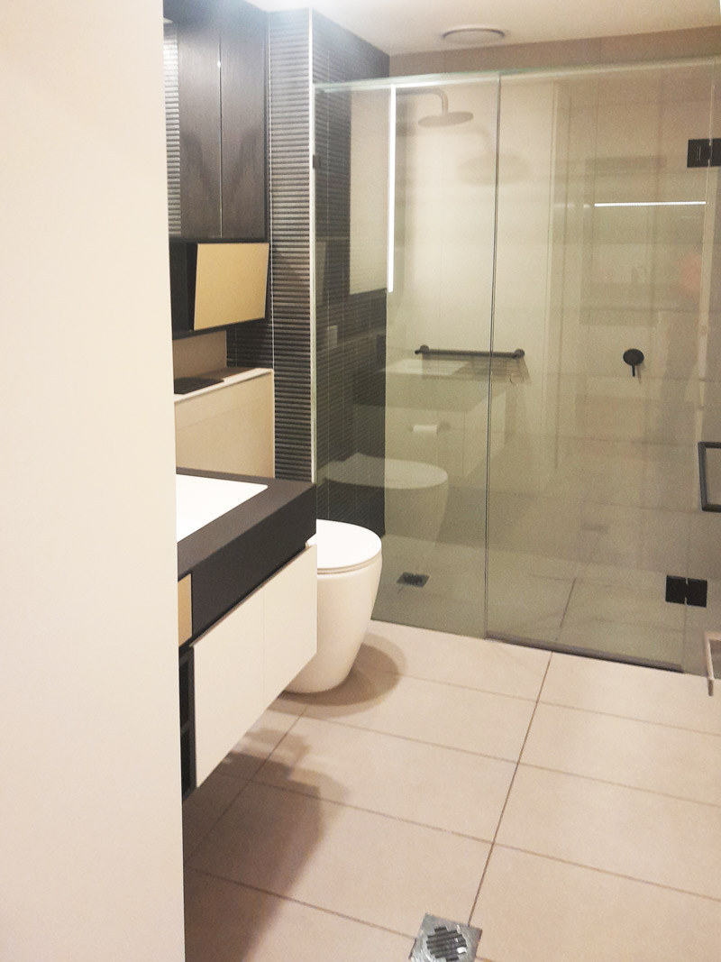 Domestic-House-Cleaning---Bathroom-in-Springvale Domestic End of Lease Clean